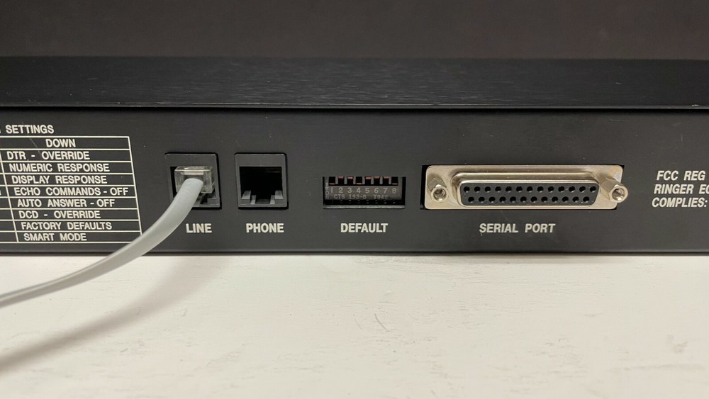 WTI RMM-288DC Rack MOUNT Modem WITH RACK EARS