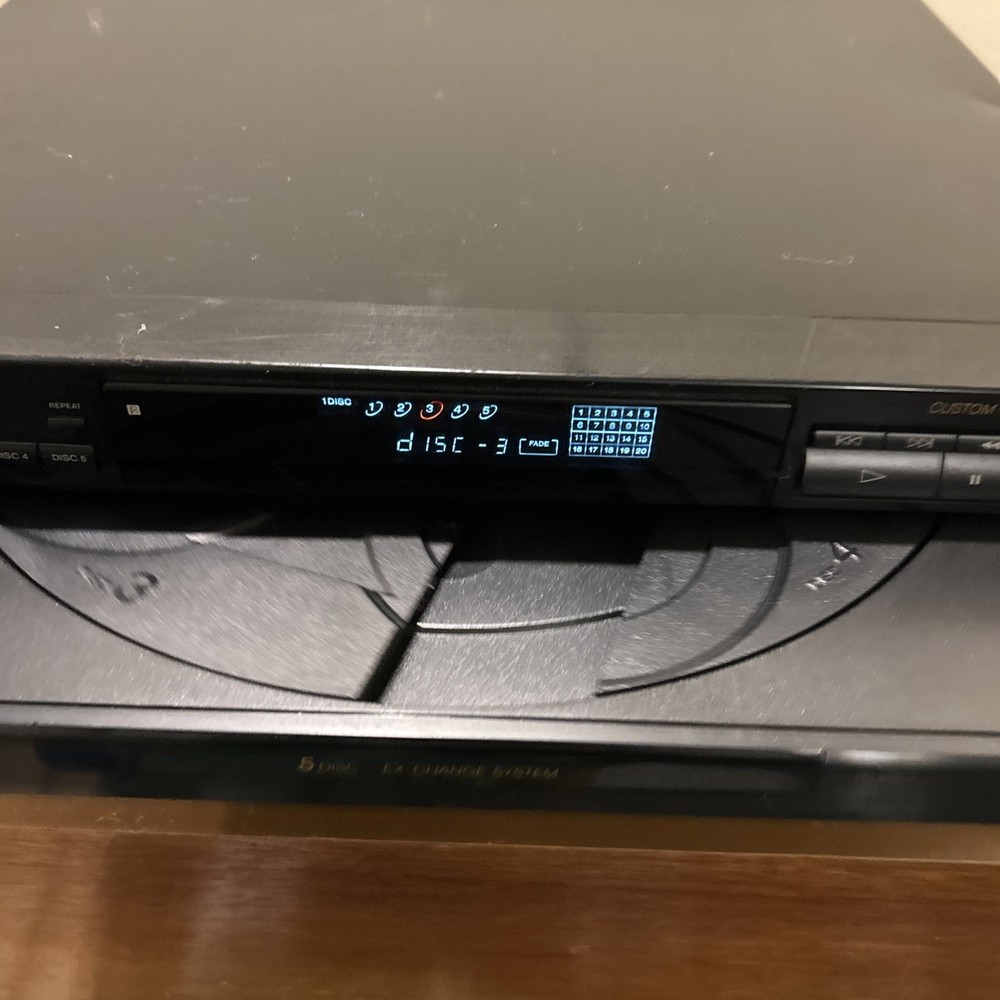 Sony Compact Disc Player CDP-C445