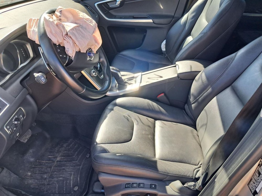 XC60 2015 Glove Box 4827274