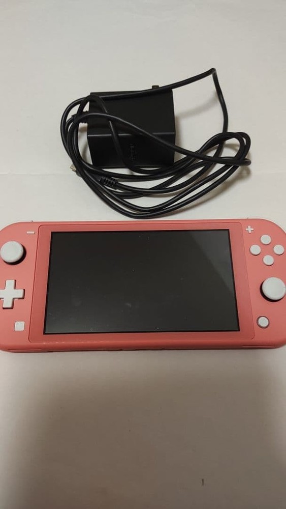 Nintendo Switch Lite Coral