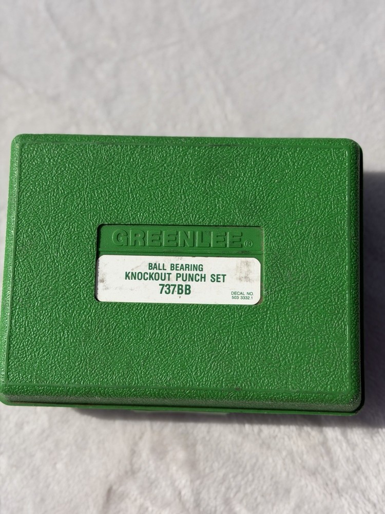 Greenlee 737BB Knockout Punch Set