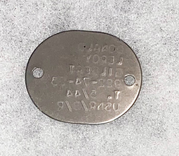WWII Single USN Donald Gilbert T-44 Dog Tag