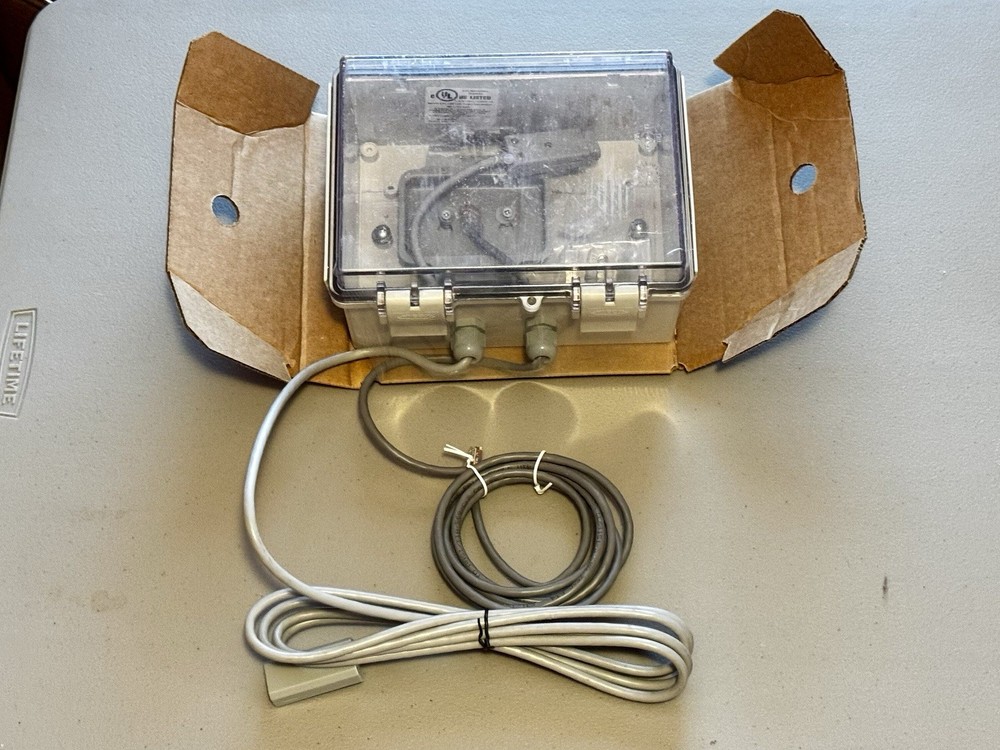 DicksonOne Enclosure Assembly – UL Listed – DIN Rail – Lab / Facility Use