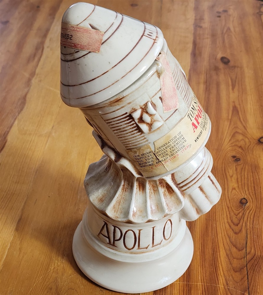 1969 CHINA APOLLO COMMAND MODULE EMPTY DECANTER MCCOY POTTERY SIMS DISTILLERY