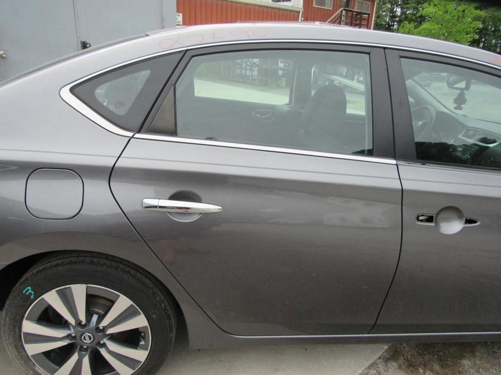 SENTRA 2016 Glove Box 1048504