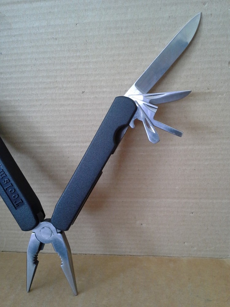 Toolsmith Multi-Tool Pliers w/ Case. Working. VGC