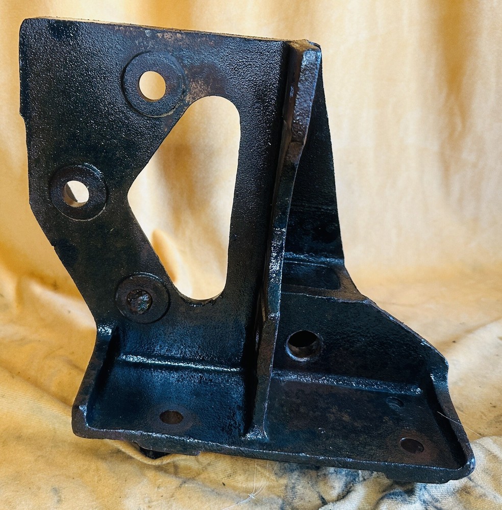 International Front Frame Horn