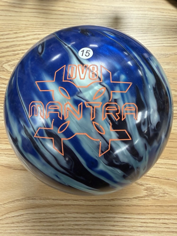 15lb DV8 Mantra Bowling Ball - Fully Plugged