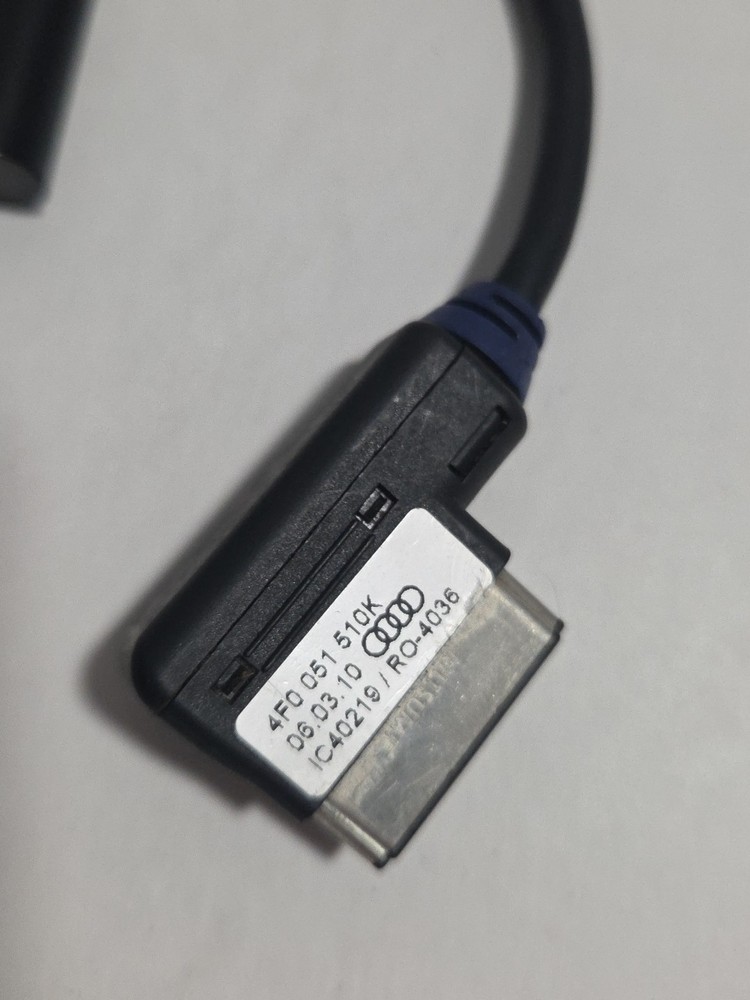 Car Pro Cool Stream BTR104 Bluetooth Receiver Audi/VW AMI Cable Adapter