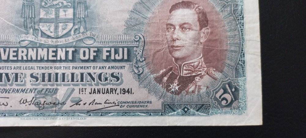 Fiji 5 Shillings, 1941, (P-37d)