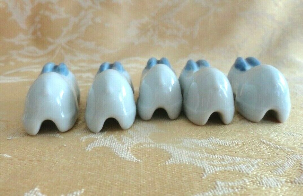 Five Porcelain Bunny Rabbit Chopsticks Racks