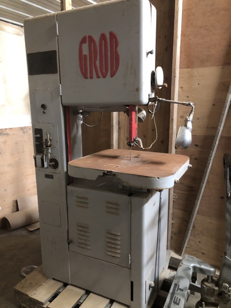 GROB VERTICAL BANDSAW