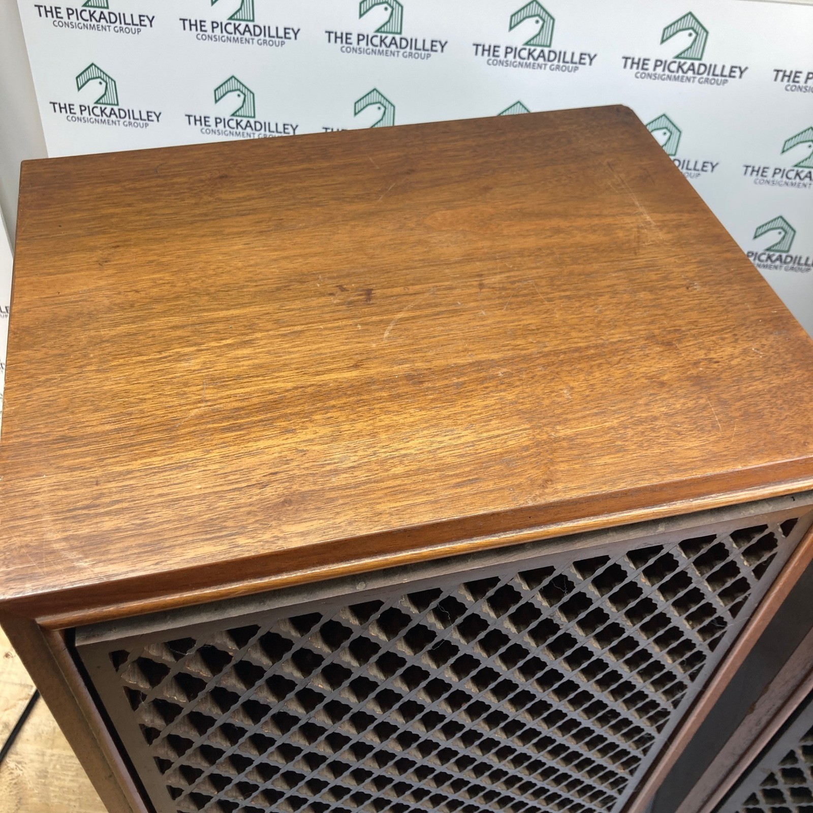 Vintage SanSui SP-70 wood Speakers Pair Bookshelf Stereo Speakers UNTESTED READ