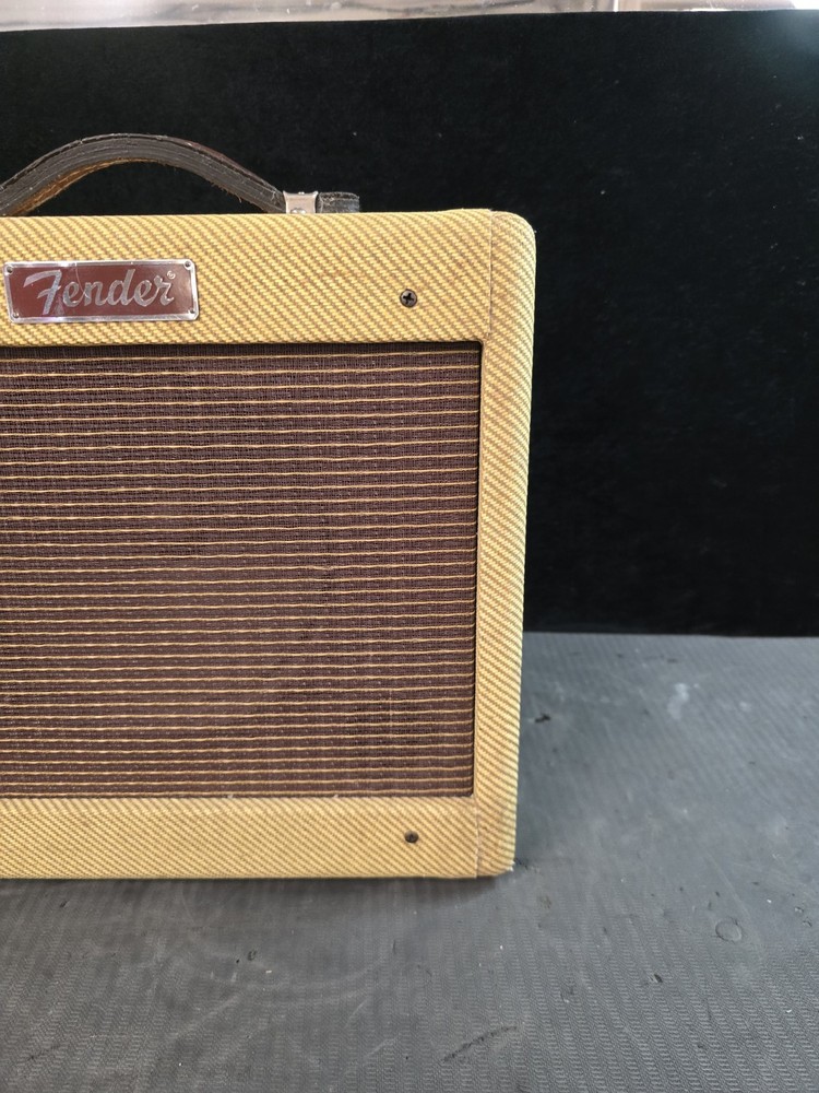 FENDER Bronco Tweed PR-258
