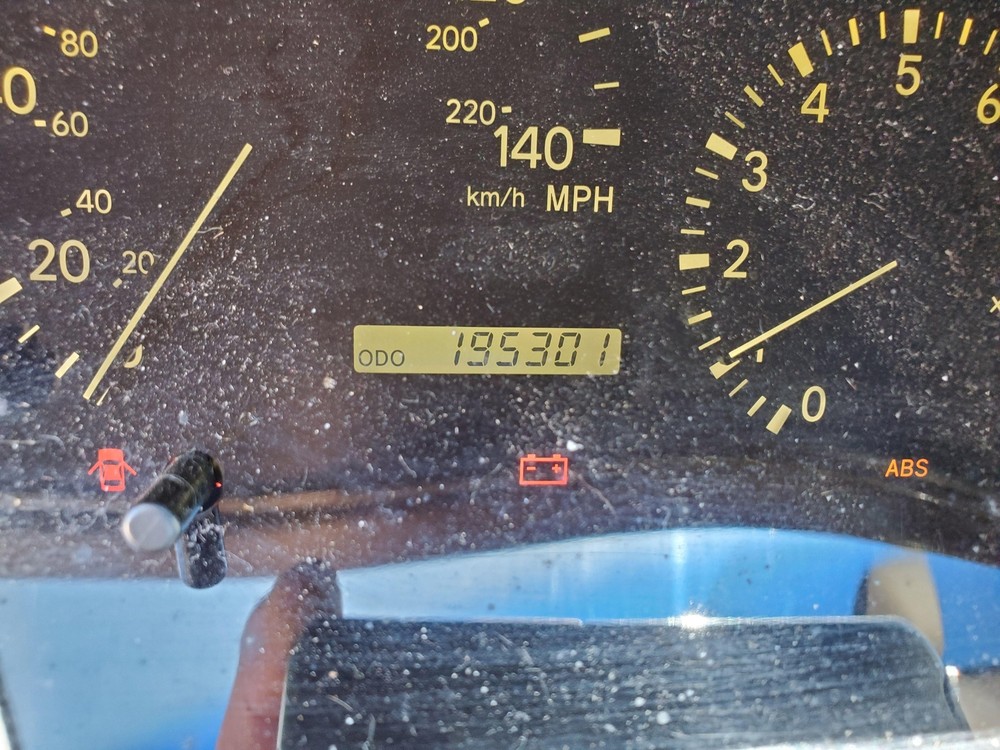 Display Screen 1999-2003 Lexus RX300