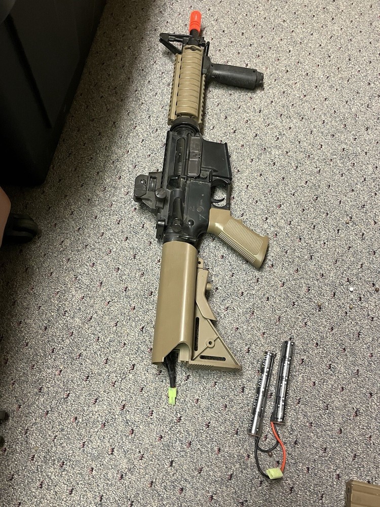 Electric Airsoft Rifle