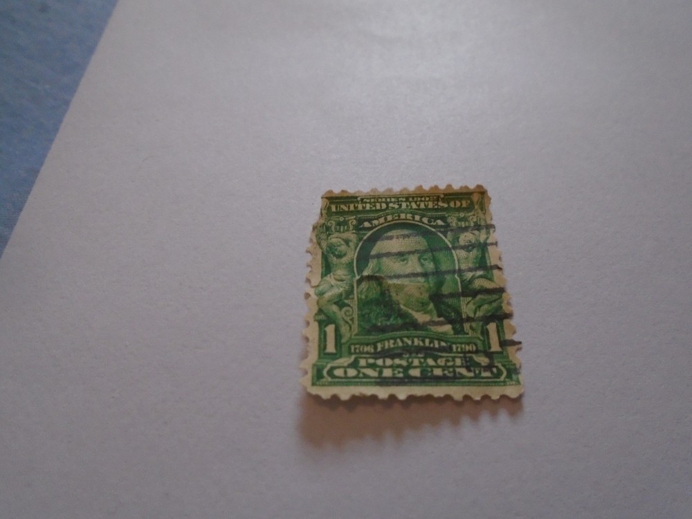 Benjamin Franklin 1706-1790 One Cent Rare Stamp Authentic!