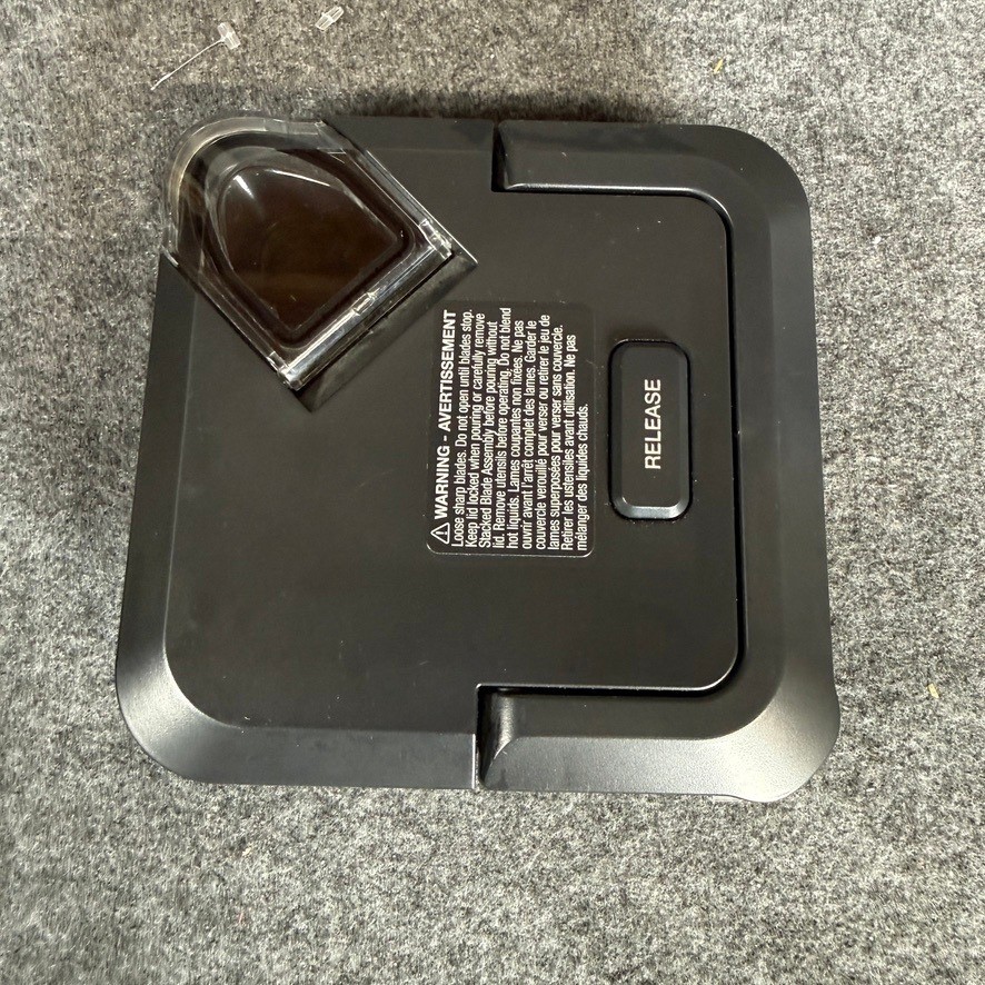 Ninja Professional Blender Replacement Lid for 72oz Pitcher Black Locking Handle