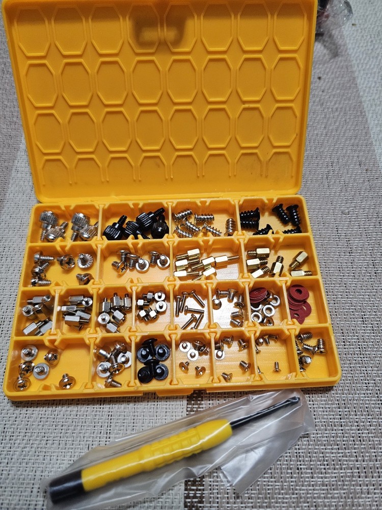 WM Computer Screw Kit NEW