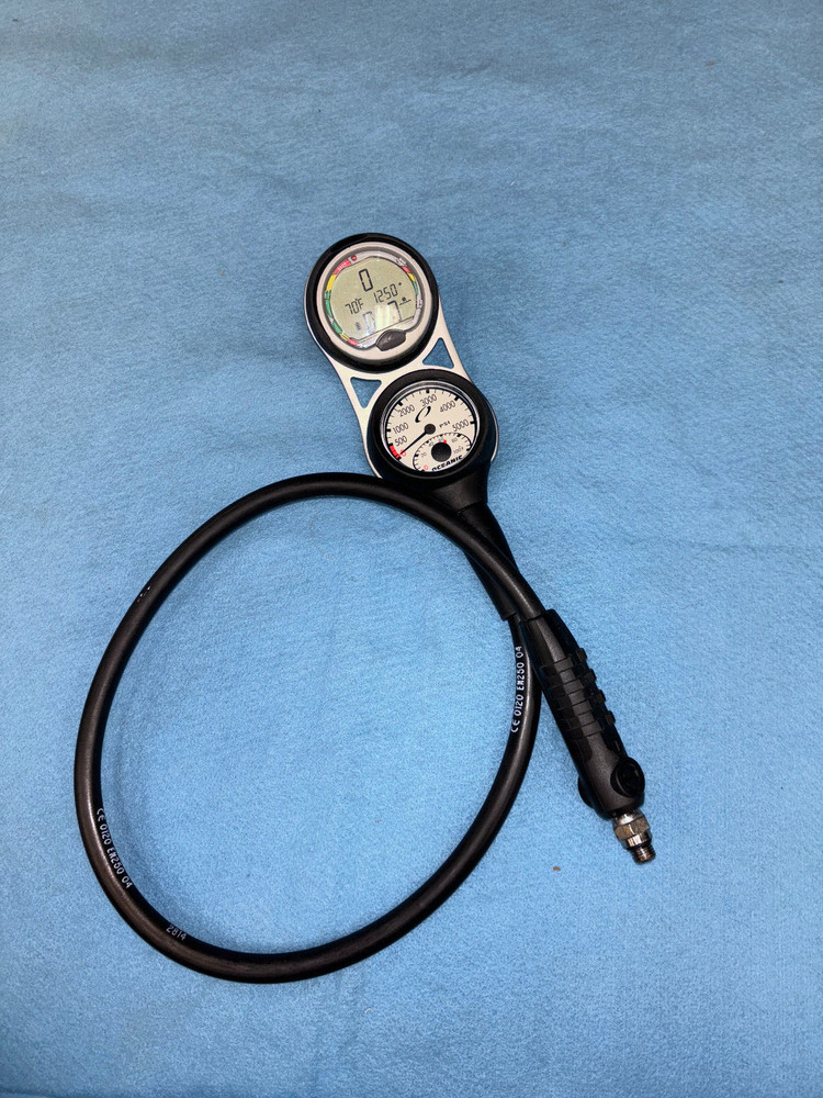 Used Oceanic Versa Pro Dive Computer & SPG (3-Gauge Console)