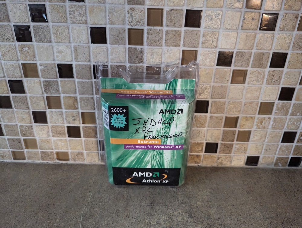 AMD ATHLON XP 2600+ 1.92GHZ AXDA2600BBOX PROCESSOR L8-3