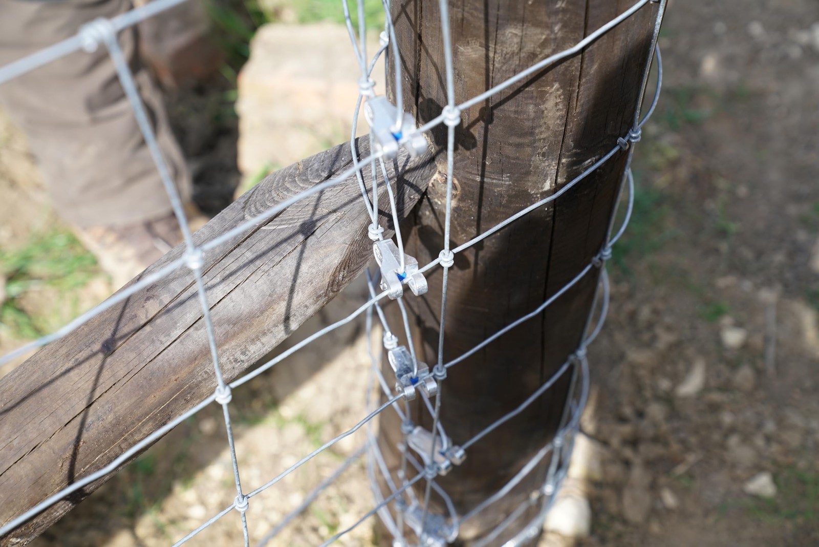 Gripple T-Clip #1 for Fence Wire End Post Termination (150 Count)