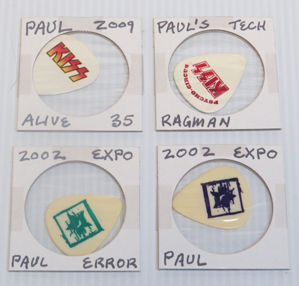 KISS 4 GUITAR PICKS LOT