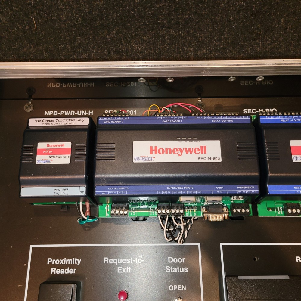 Honeywell Technology Display Sample Box SEC-H-600