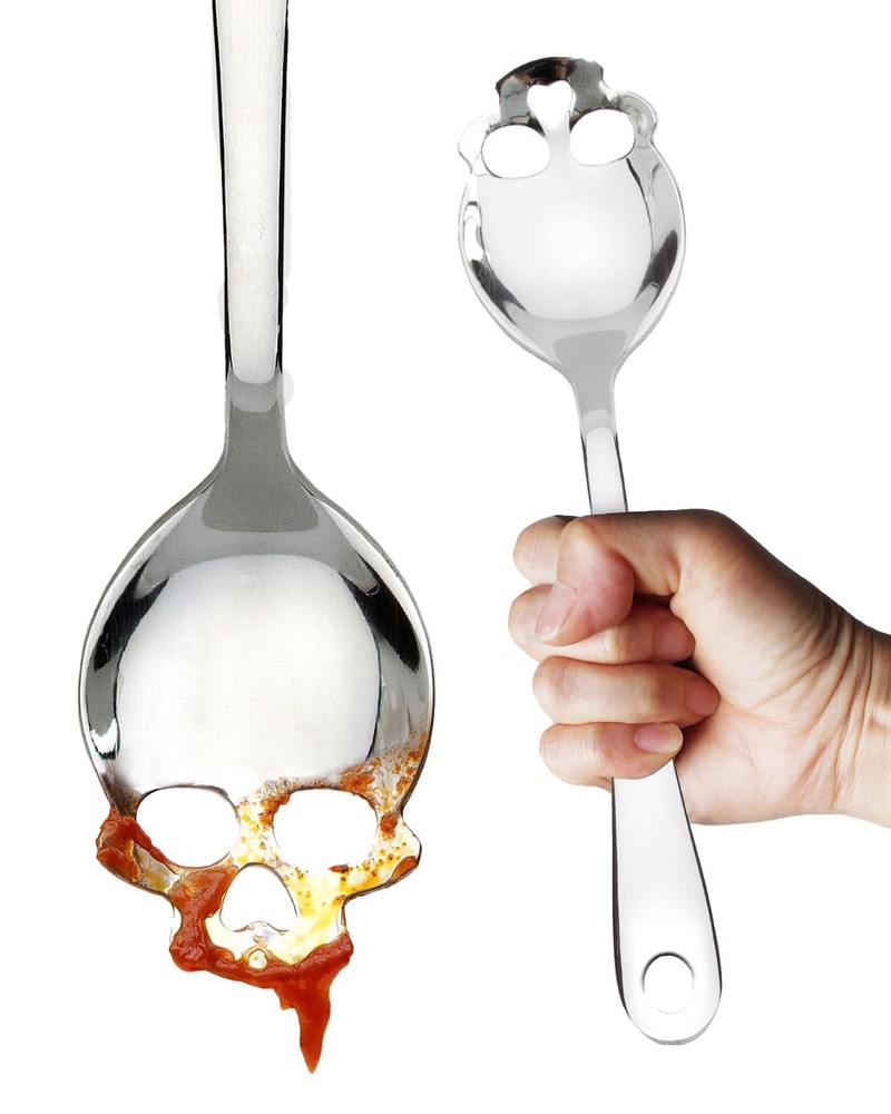 Skull Serving Spoon - Gothic Kitchenware - Horror Kitchen Accessories - Goth ...
