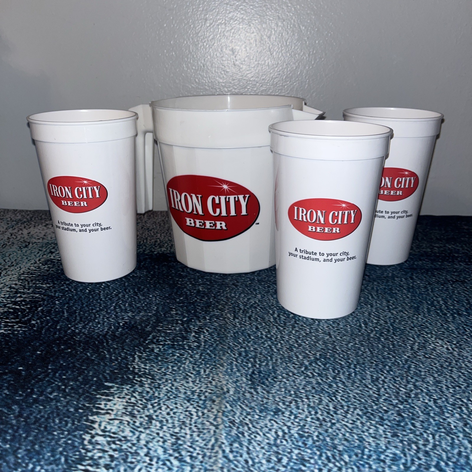 Plastic Iron City Beer I.C. Light pitcher and cups Three Rivers Stadium