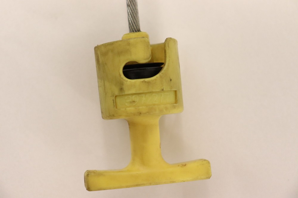 Used Cummins Dipstick 3972277