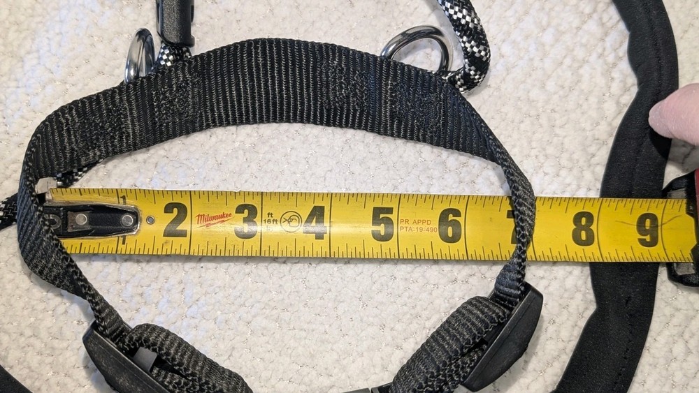 Dog Halter Great For Training Stops Pulling 14-19 Inch Neck Size Medium