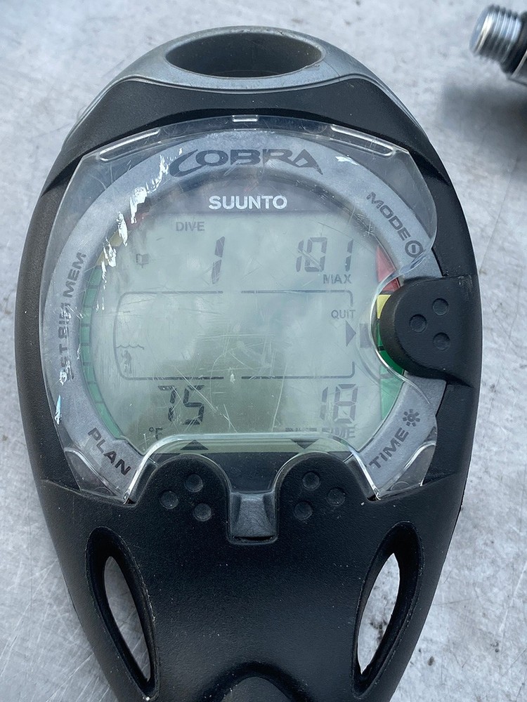 Suunto Cobra dive computer, proven working, HP hose