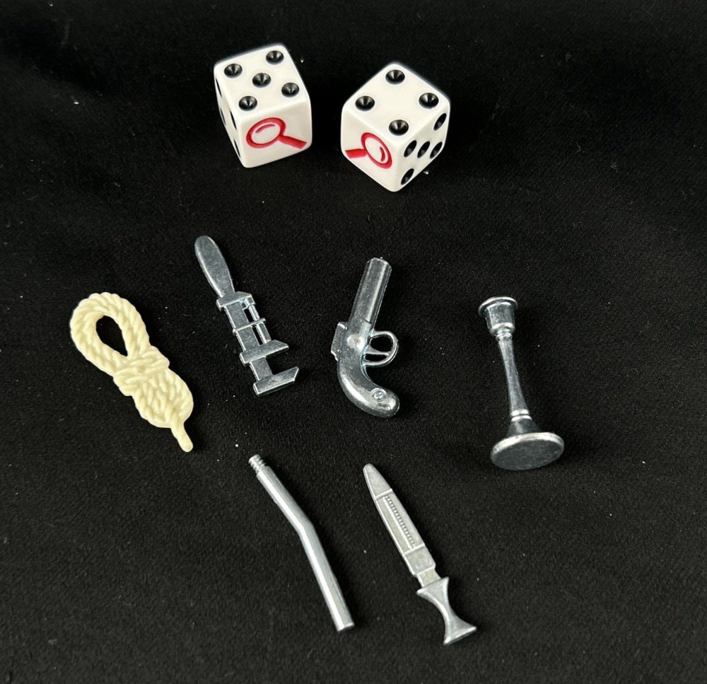 Hasbro Clue 2013 Board Game Replacement Weapons