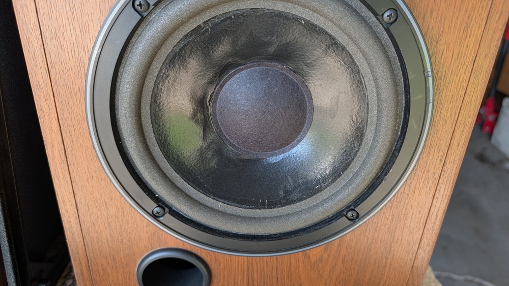 Infinity SM 82 High Efficiency Speakers