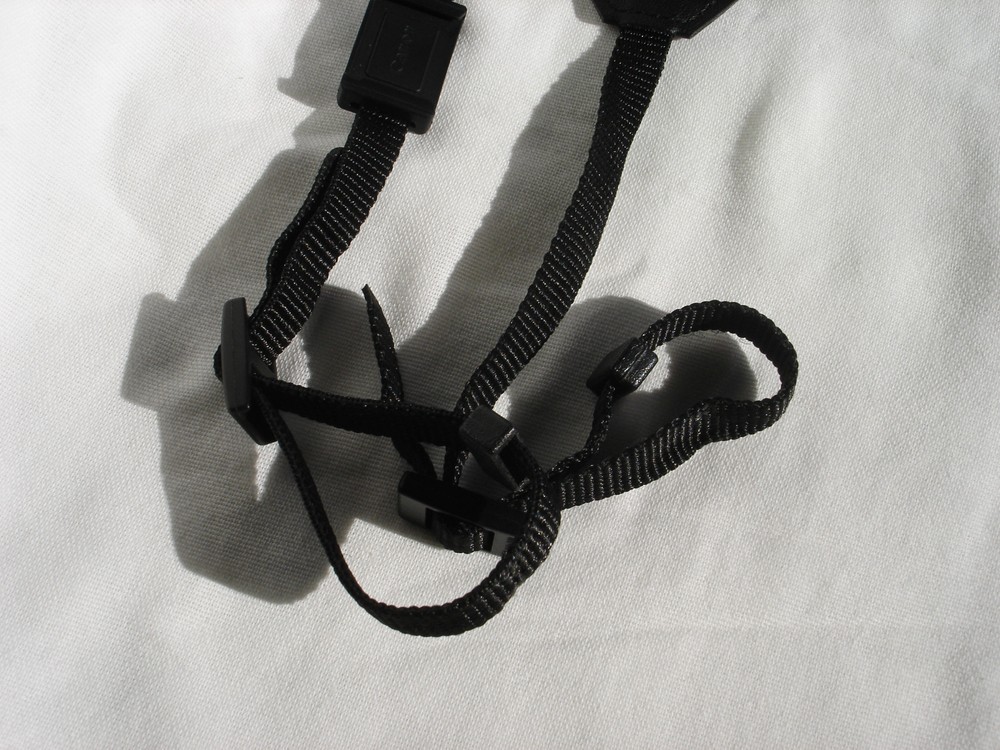 CANON EOS 6D CAMERA NECK STRAP