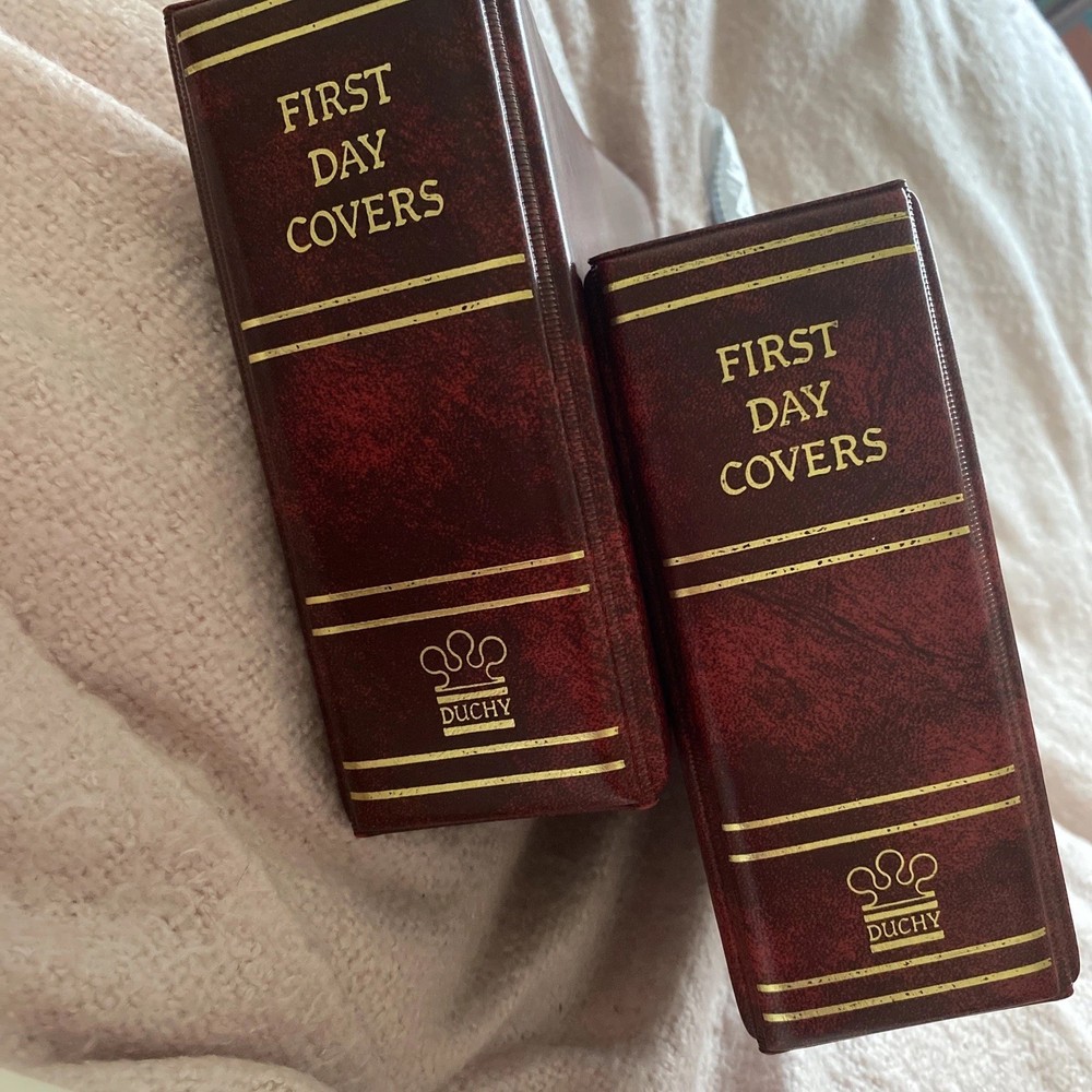 2 X  DUCHY' M PADDED STAMP FIRST DAY COVERS ALBUMS & PAGES Folders vintage