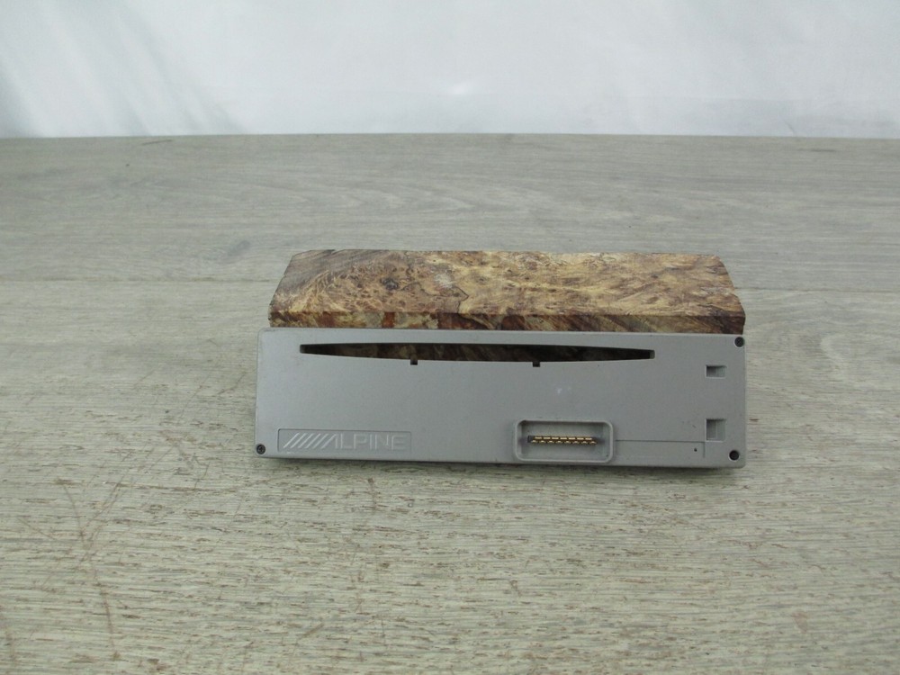 Alpine cde 9841 faceplate only OEM Tested