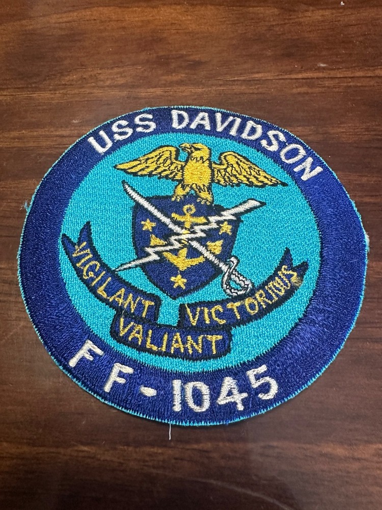 Vintage US Navy USS Davidson FF-1045 Ship Patch