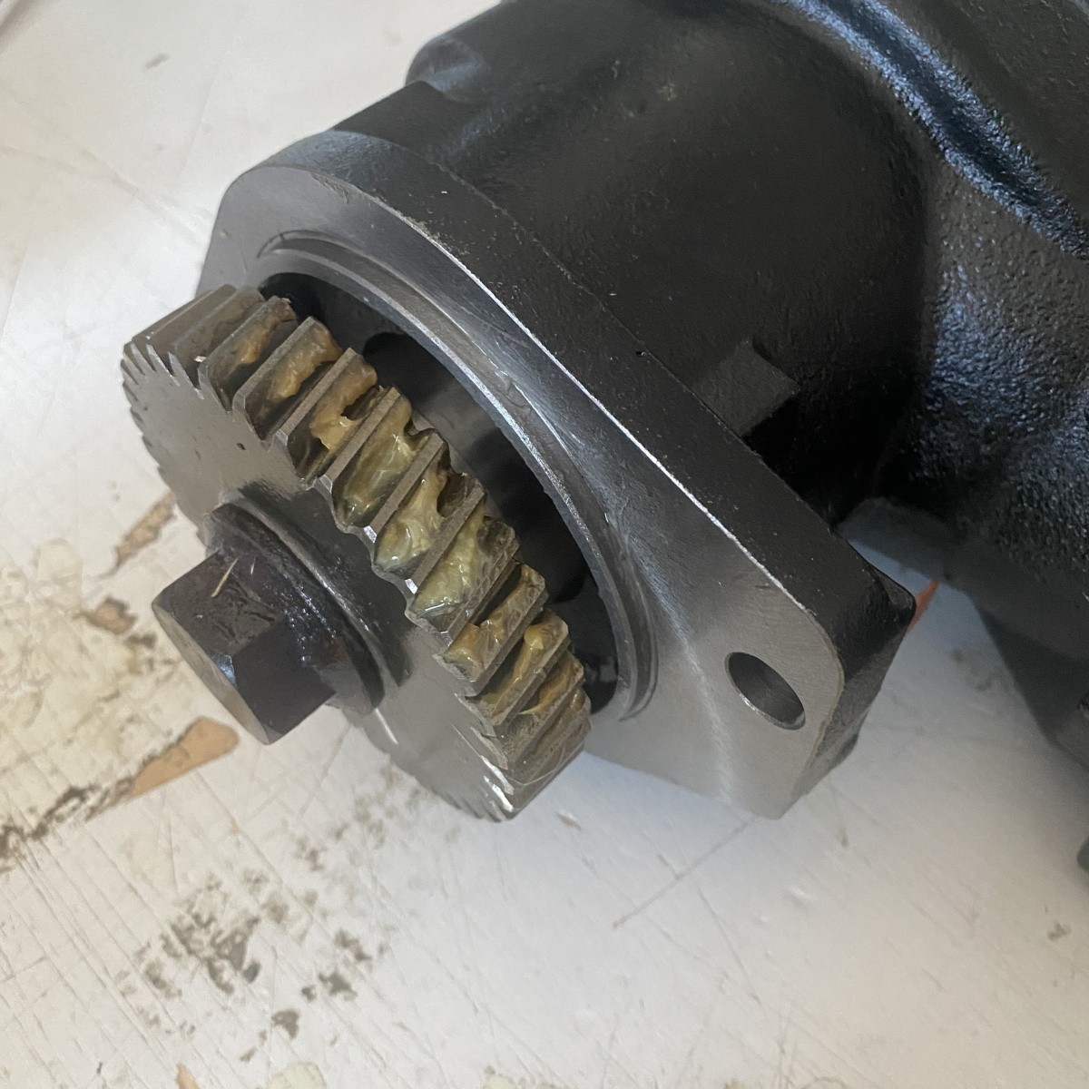 Air Brake Compressor 5286966RX for Cummins 6BT 6BT5.9 Engine 4946293 9111545130