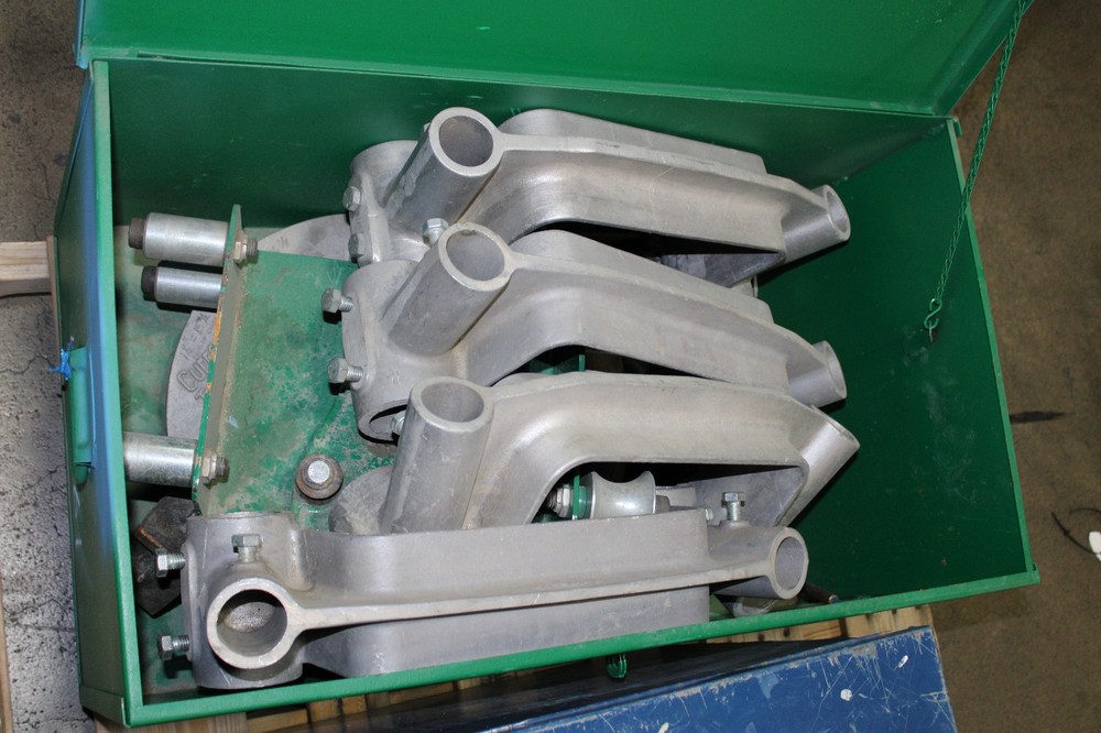 GREENLEE 1813 PIPE BENDER TABLE