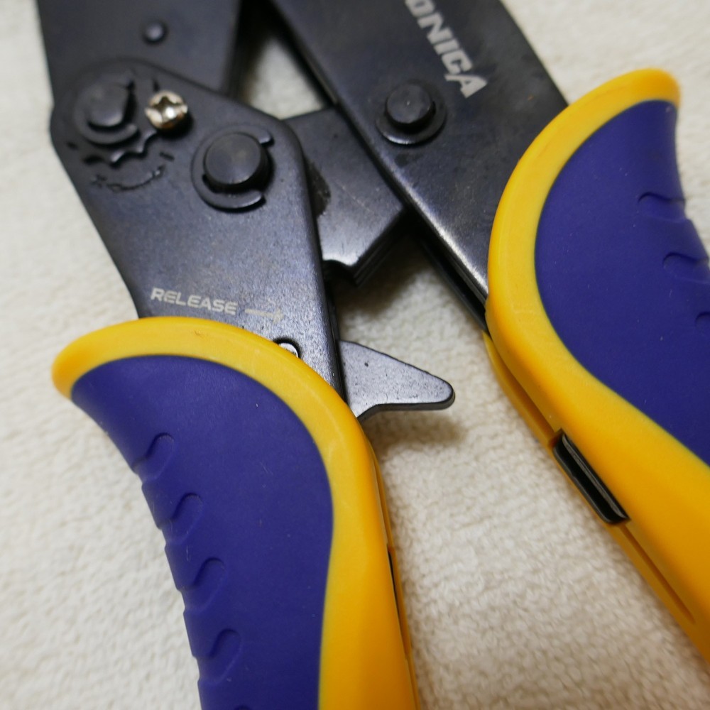 haisstronica Crimping Tool, Blue/ Yellow