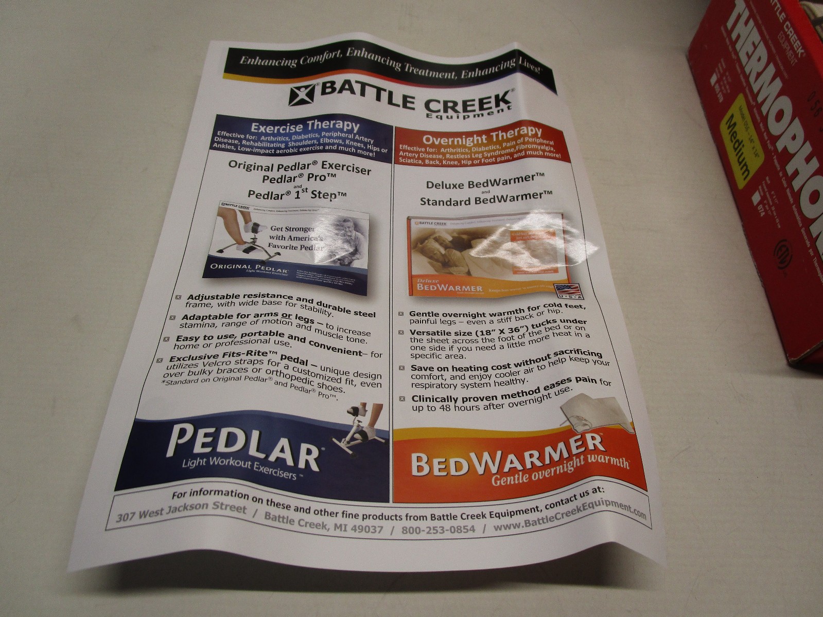 NEW ~ THERMOPHORE Moist Heating Heat Pack Pad Electric 056 Medium 14 x 14 Beige