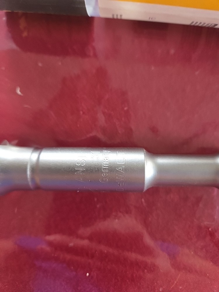 DEWALT Spline Shank Rotary Hammer Bit