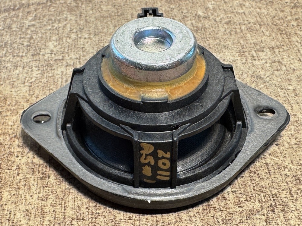 2011 Audi A5 Centre Dashboard Speaker FREE POSTAGE *1