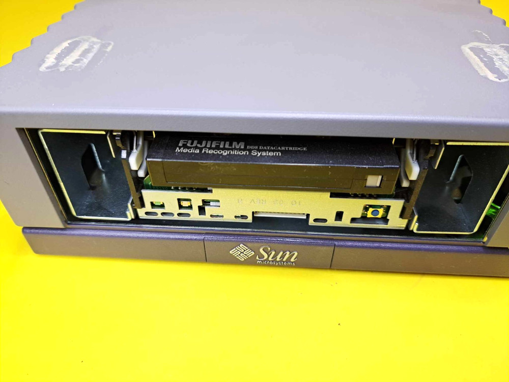 ⚡MISSING FRONT DOOR⚡SUN MICROSYSTEMS 611 TAPE DRIVE EXTERNAL DDS-4 DAT ARCHIVAL⚡