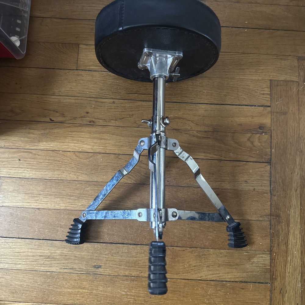 Folding Drum Throne With 2" Padded Seat 8” Diameter 15” Height