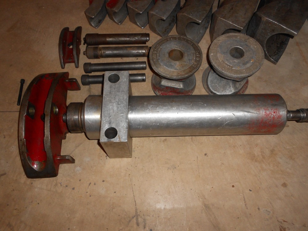 GREENLEE MODEL 884 CONDUIT BENDER 1 1/4" - 4"