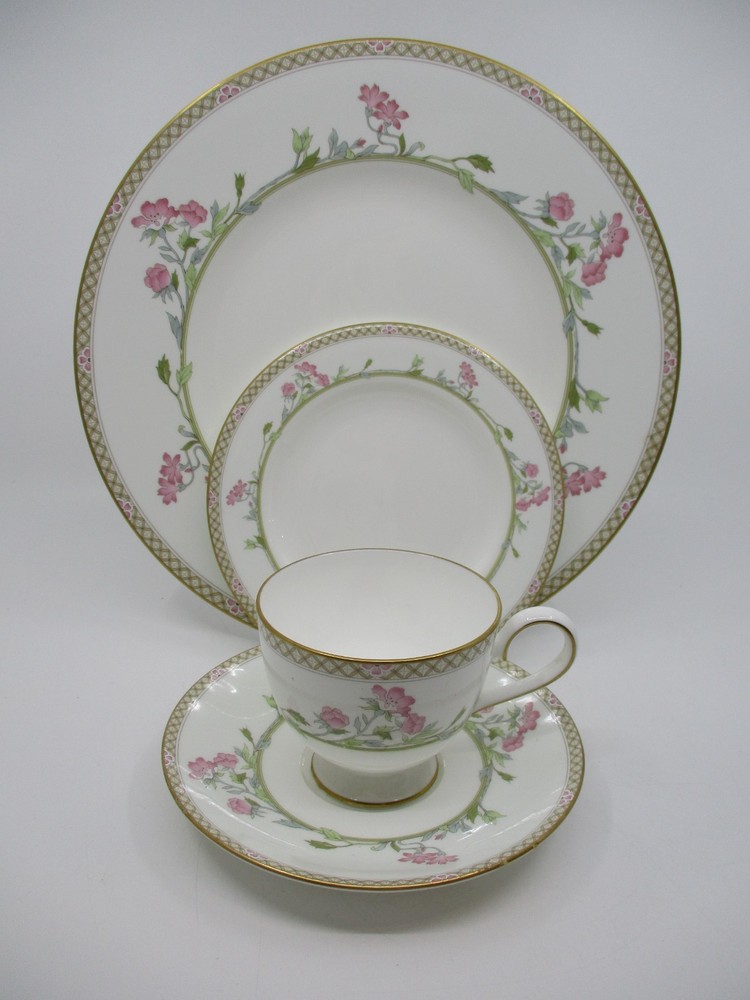 NIKKO LAUSANNE DINNER PLATE, BREAD PLATE, CUP & SAUCER   1201H