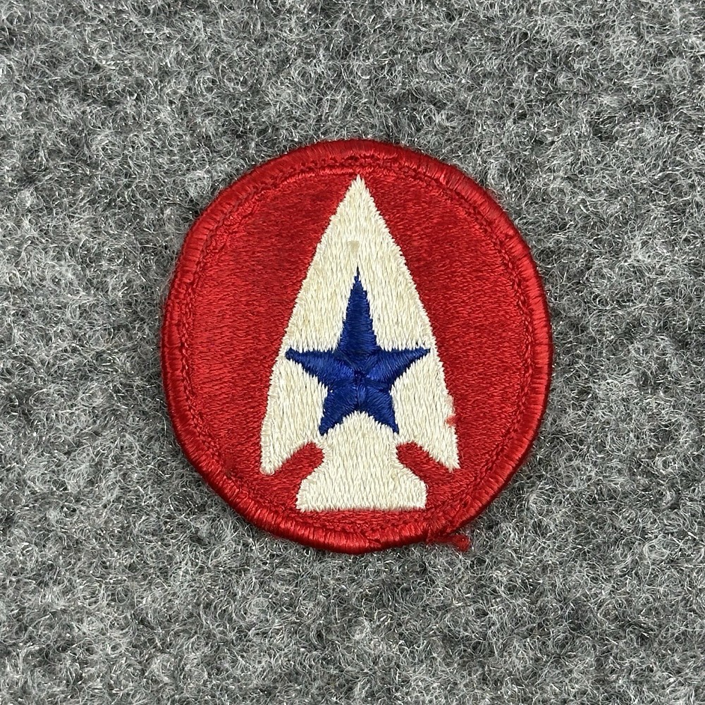 Vintage Army Combat Development Command Patch VTG WWII Red White Arrowhead Star